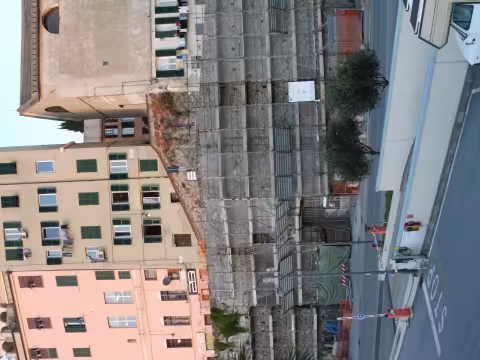 Restauro delle Mura della Marina e valorizzazione del percorso: veduta mura in corso d'opera