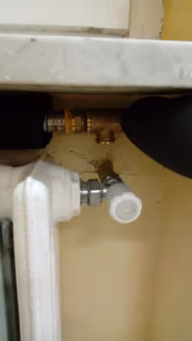 Lavori di rifacimento linea di distribuzione impianto di riscaldamento – scuola elementare e materna “Don Bosco” - Via Coronata 48 