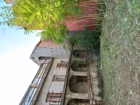 Edificio Via Balbi 9: acquisizione e recupero 23 alloggi per social housing, servizi all'abitare e di quartiere - Centro Storico-Int.2