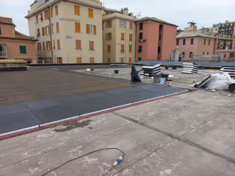 Centro Civico Buranello - Via Buranello 1: rifacimento copertura