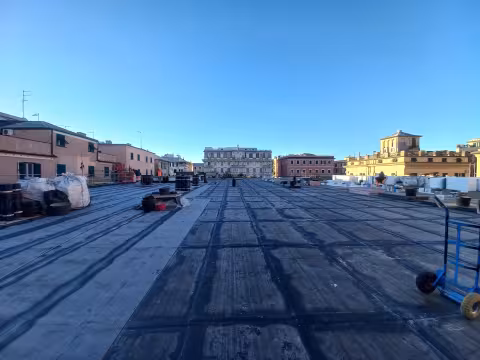 Centro Civico Buranello - Via Buranello 1: rifacimento copertura