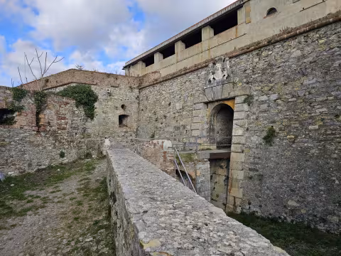 Restauro e valorizzazione del Sistema dei Forti e della Cinta Muraria: Forte Santa Tecla