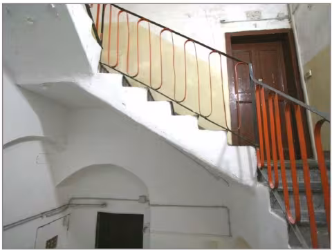 Vico Posta Vecchia: vano scale