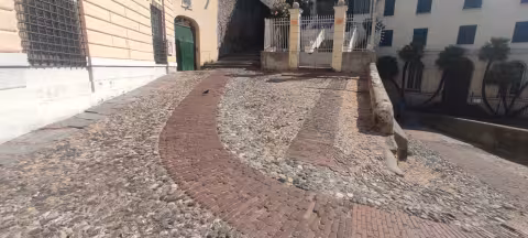 Riqualificazione del percorso storico Salita Belvedere