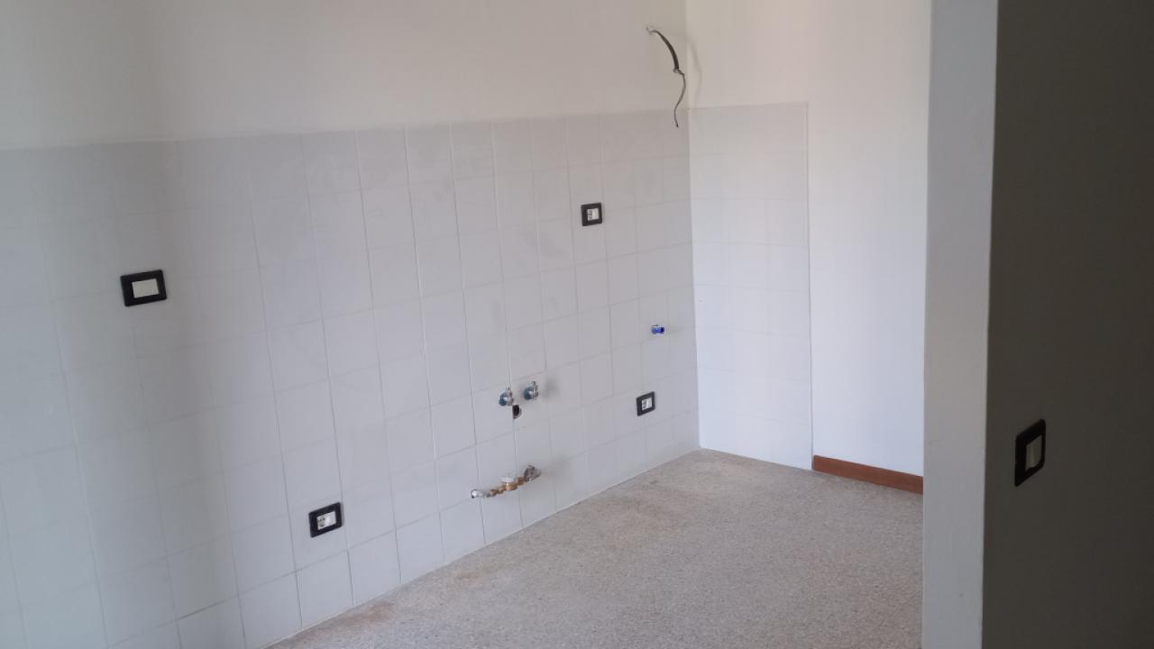 Via Novella: recupero alloggi ERP 8-20