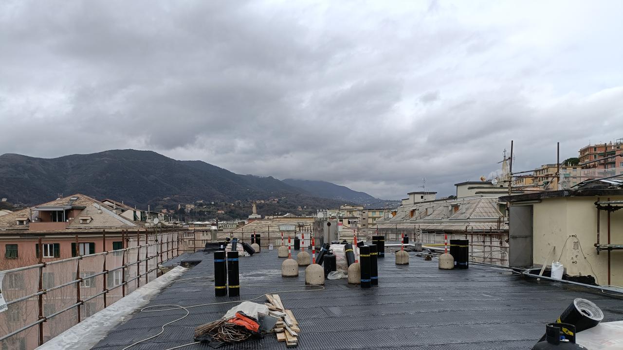 Intervento di manutenzione straordinaria ed efficientamento energetico della scuola primaria e dell'infanzia L. Ariosto in via Ariosto 1A Genova: guaina a bolli