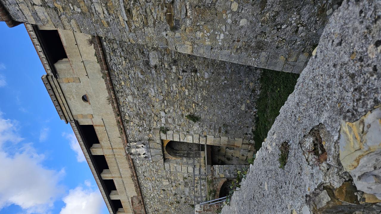 Restauro e valorizzazione del Sistema dei Forti e della Cinta Muraria: Forte Santa Tecla