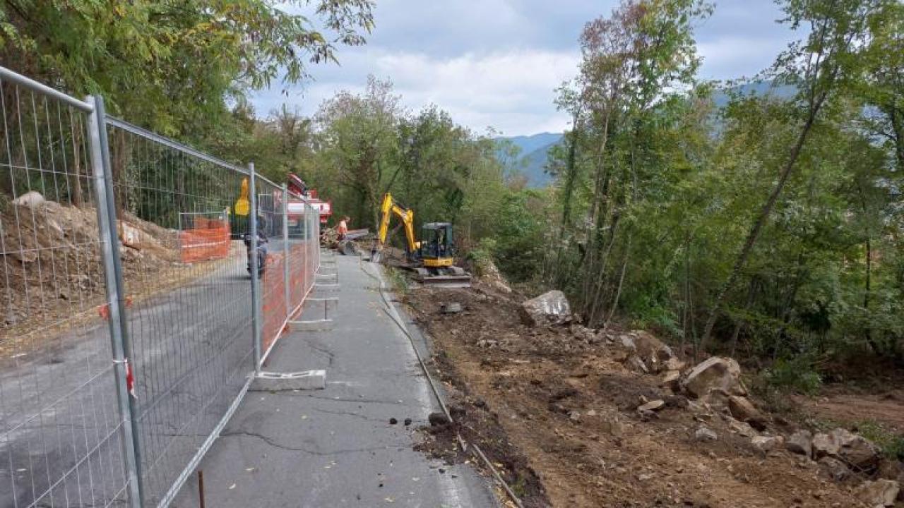 Lavori di bonifica geotecnica in corso